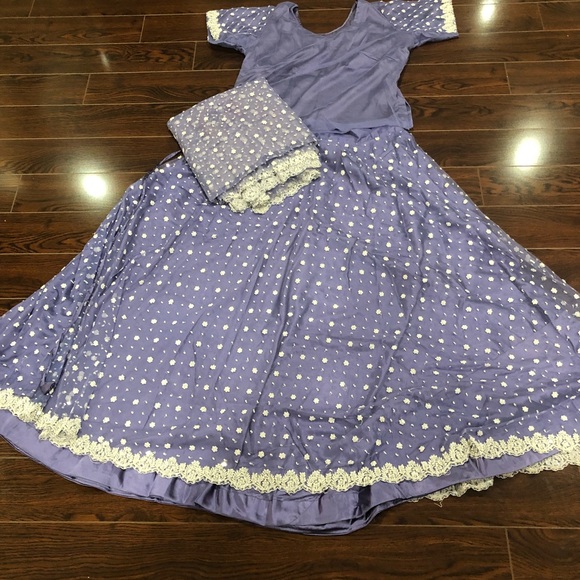 India dress - Picture 8 of 8